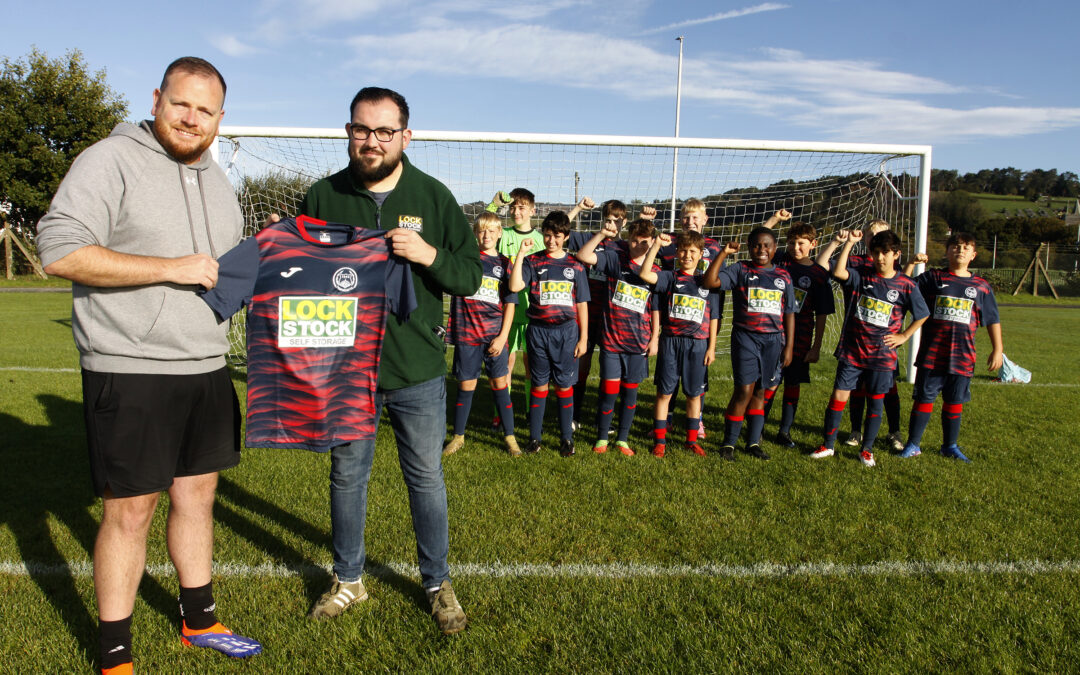 Penparcau U13 Tigers are presented with their new kit